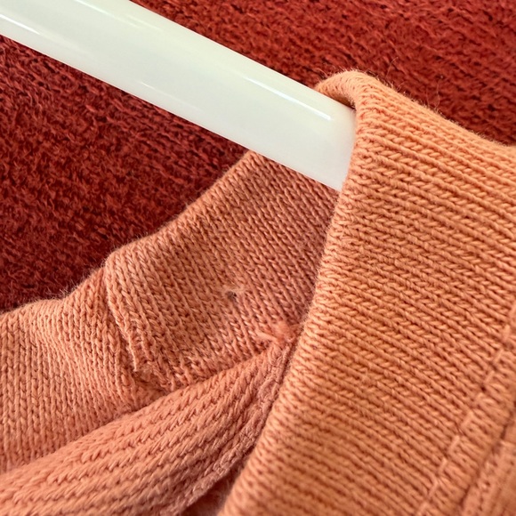 Comfort Colors Lacrosse Embroidered Crewneck Sweatshirt ~ Coral ~ Size Large - Picture 9 of 10